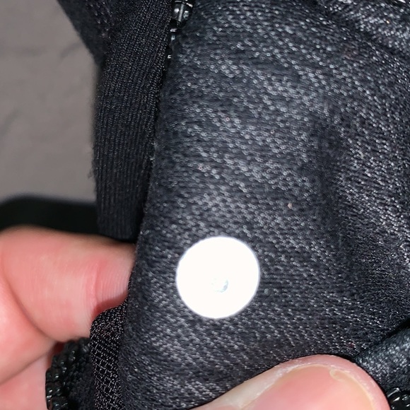 Lululemon Studio Define - Picture 3 of 3